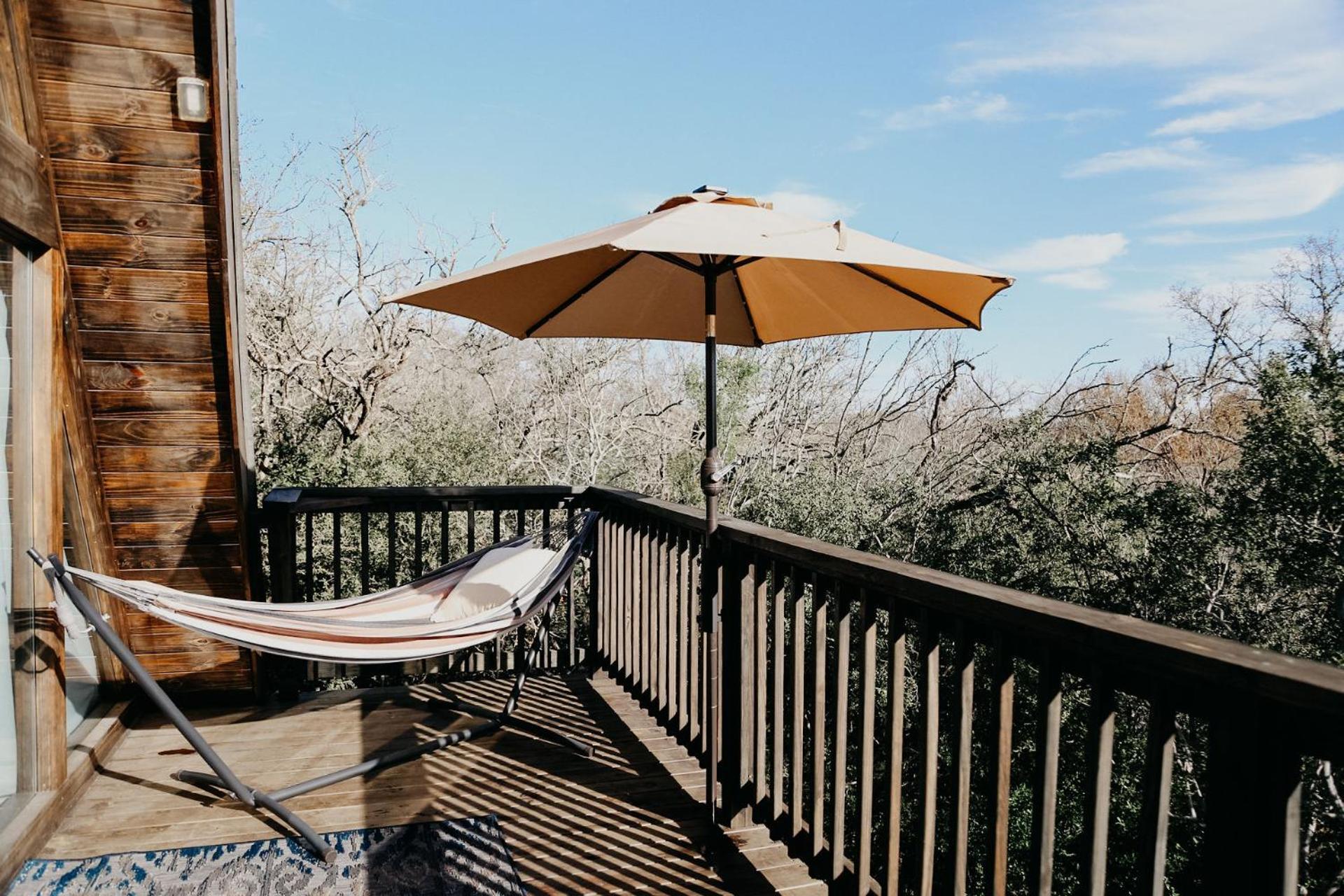 The Maverick: A-Frame W/ Hammock And Tree Top View New Braunfels Dış mekan fotoğraf